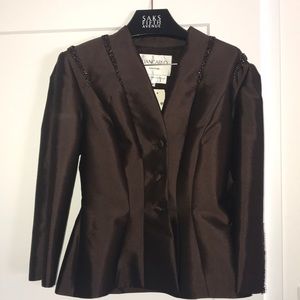 Liancarlo couture suit! Brand new!! Size 6.